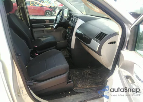 2010 Dodge Grand Caravan Sxt из США, поврежденный, VIN 2D4RN5D15AR100680